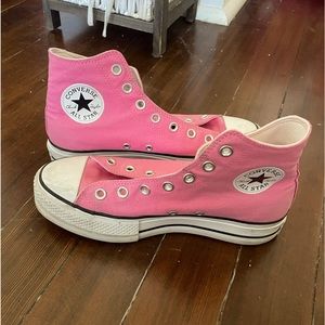 Pink converse
